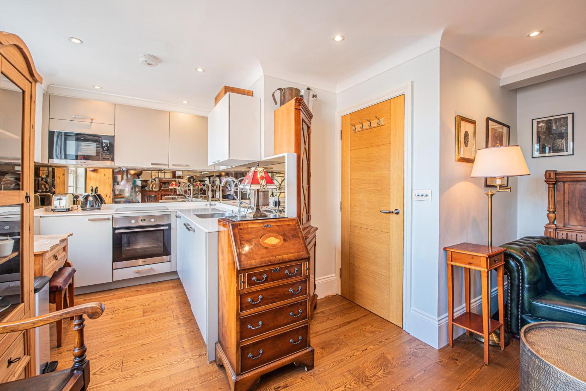 Stylish 1-Bed Flat In Soho - Prime Central Londres Extérieur photo