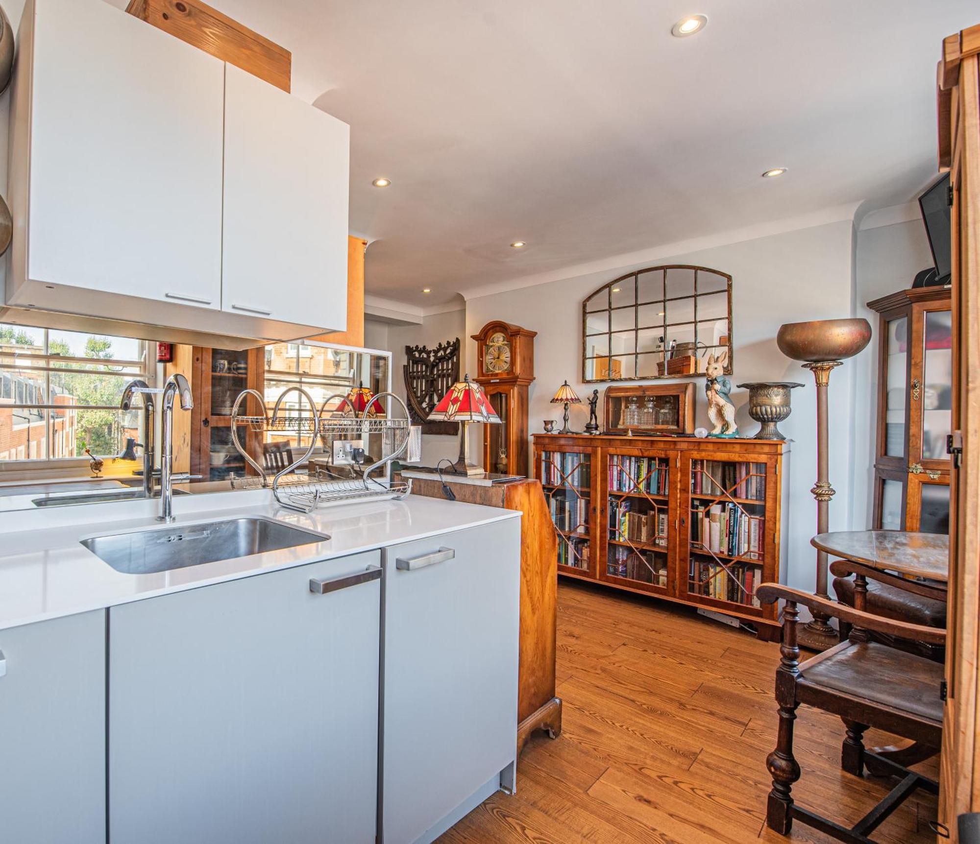 Stylish 1-Bed Flat In Soho - Prime Central Londres Extérieur photo